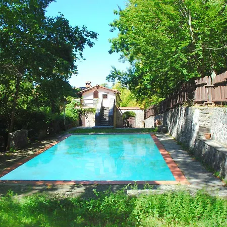 Peaceful Retreat With Pool *